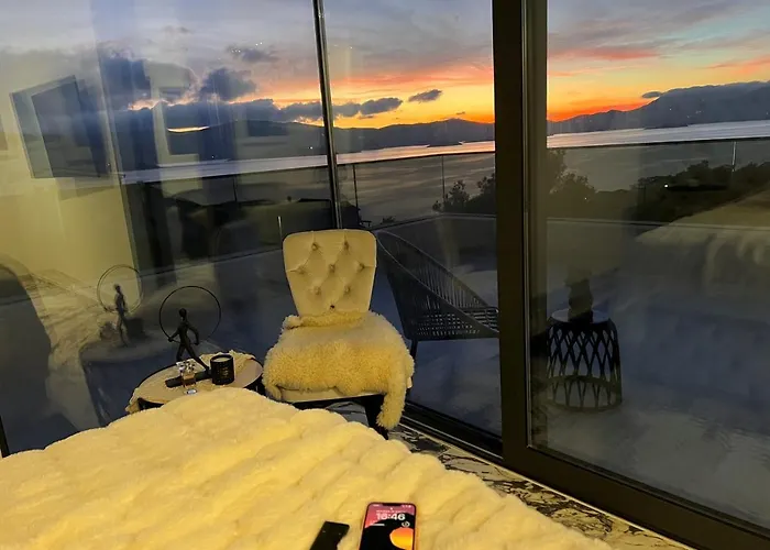 Villa Hedonist