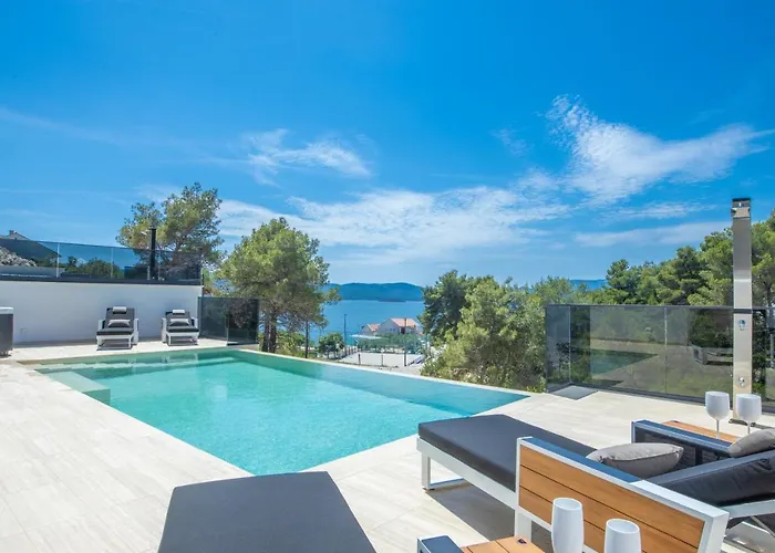 Hedonist Villa
