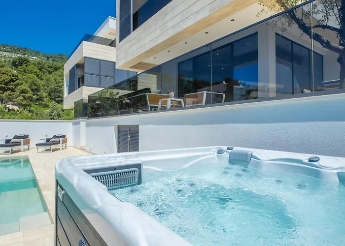 Villa Hedonist *