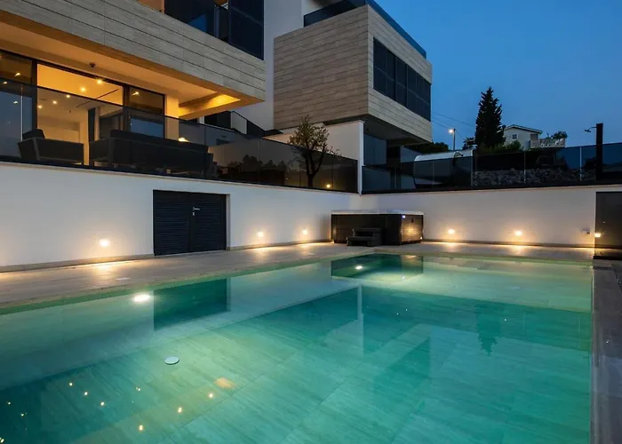 Villa Hedonist *