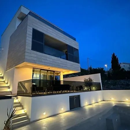 Villa Hedonist