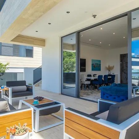 Villa Hedonist Komarna