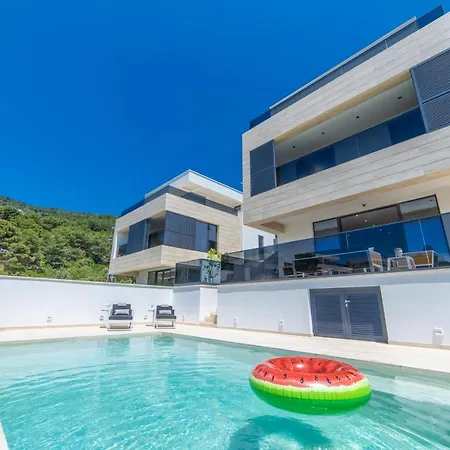 Villa Hedonist *