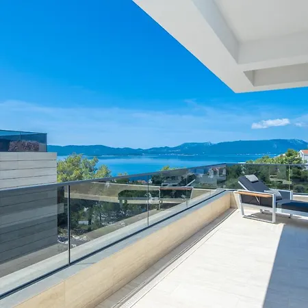 Villa Hedonist Komarna