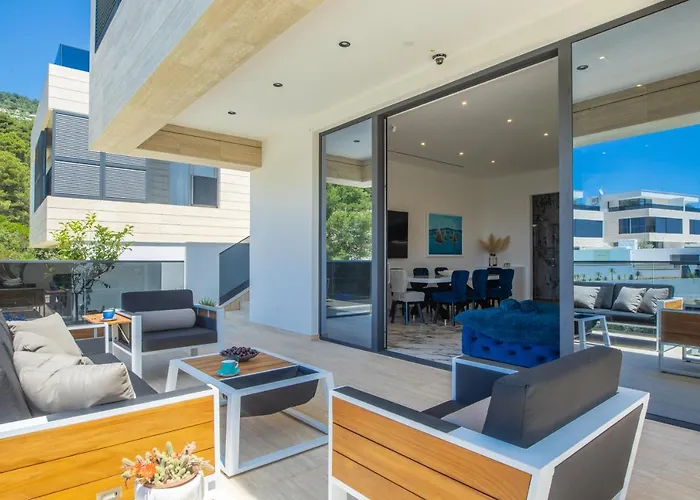 Βίλα Hedonist Komarna