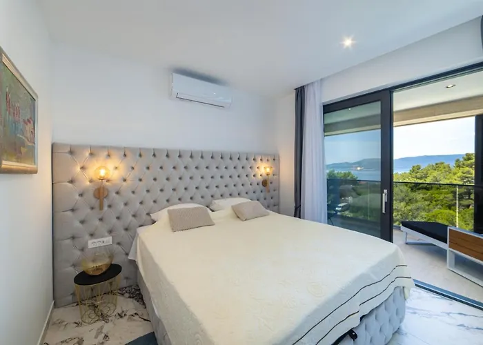 Hedonist Βίλα Komarna